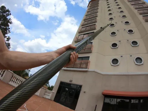 Zalvus.tech® 30M - 100% Conductive Resistant Water Fed System for Solar Panel Cleaning